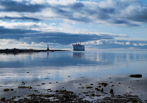 Ferry1
